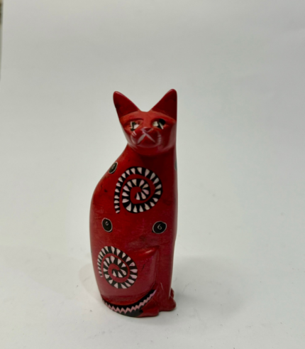 RED STONE CAT TABLE DECOR