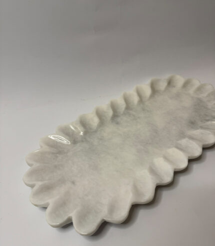 WHITE MARBLE FLOWER SHAPED RECTANGULAR TRAY - SMALL