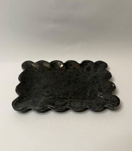 BLACK MARBLE FLOWER SHAPED TRAY - SMALL